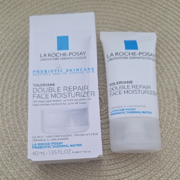 La Roche-Posay Toleriane Double Repair Face Moisturizer 40 ml 1.35 fl oz NEW - Picture 1 of 3
